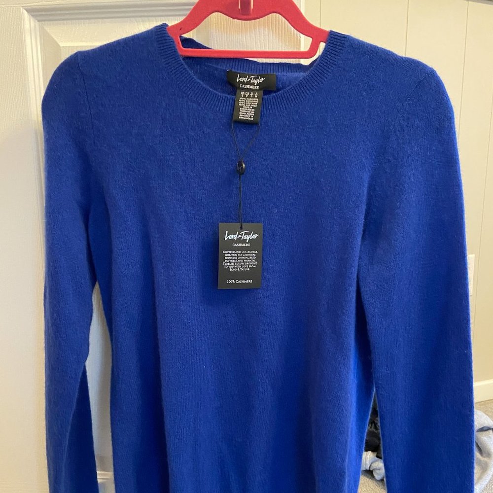 Lord and Taylor Cashmere Blue Sweater (S)